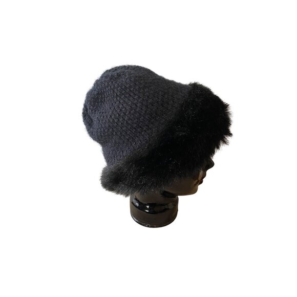 NWT Aris Womens Black Knit Hat With Faux Fur Trim - Picture 3 of 9